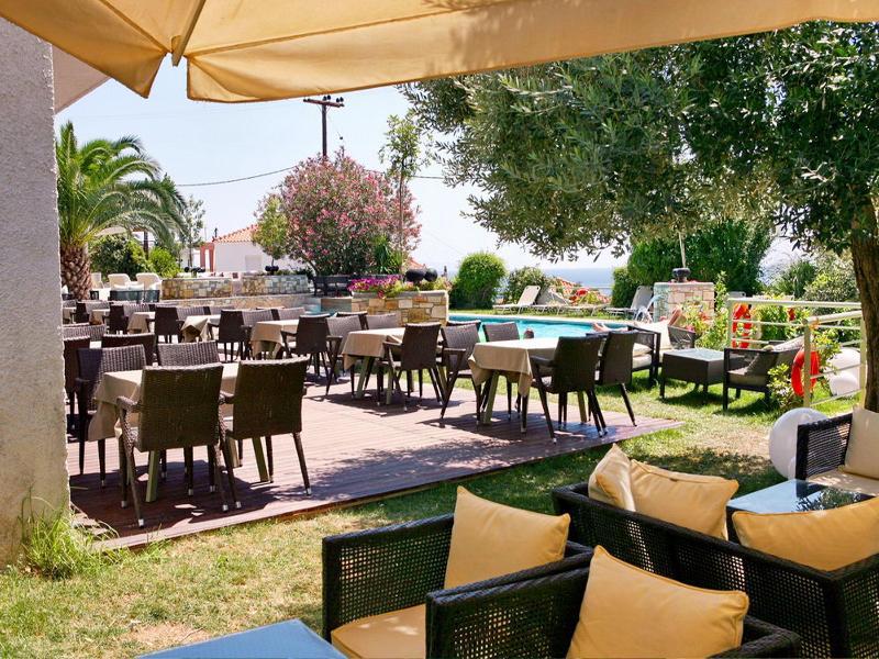 Sandy Bay Hotel Plomari Екстериор снимка