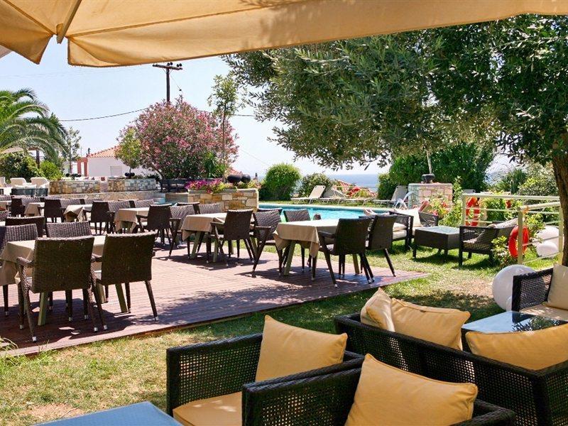 Sandy Bay Hotel Plomari Екстериор снимка