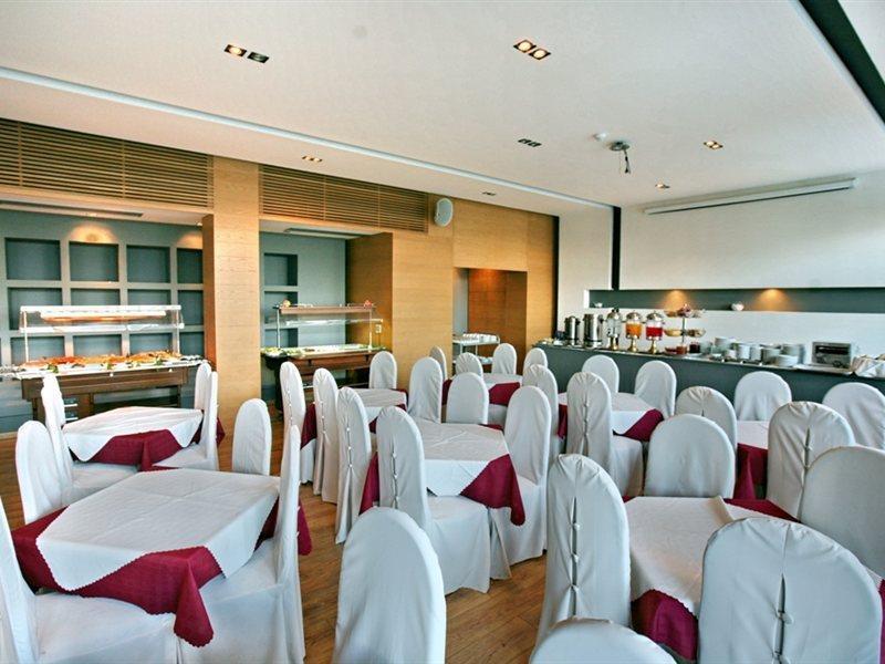 Sandy Bay Hotel Plomari Екстериор снимка