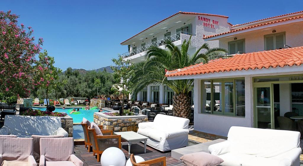 Sandy Bay Hotel Plomari Екстериор снимка