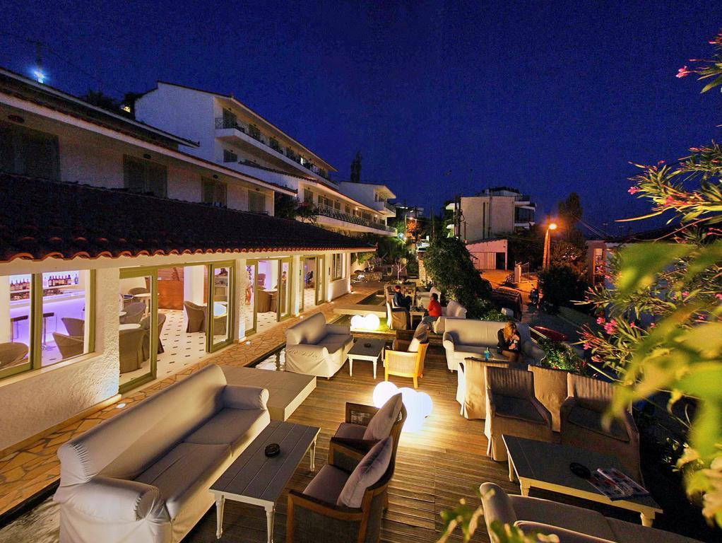 Sandy Bay Hotel Plomari Екстериор снимка