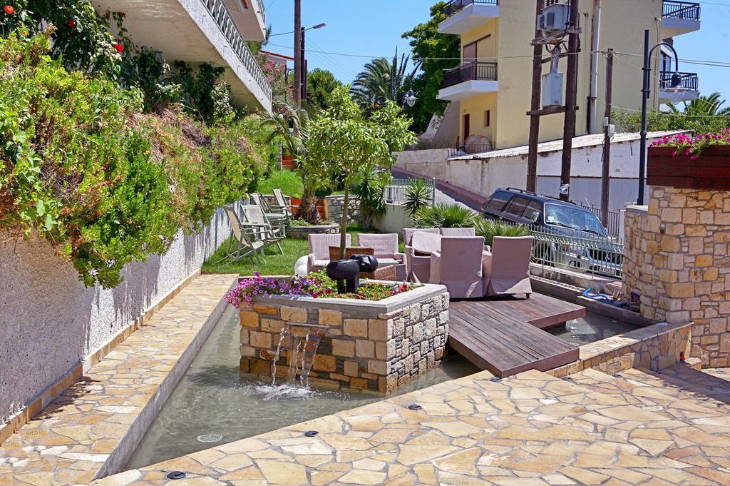 Sandy Bay Hotel Plomari Екстериор снимка